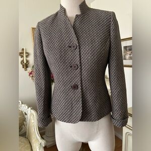Kasper Women's Brown and Cream Tweed Blazer Size 4P  c:4412